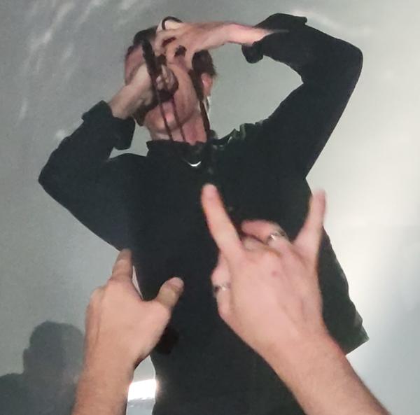 Verset Zero + Amenra en concert